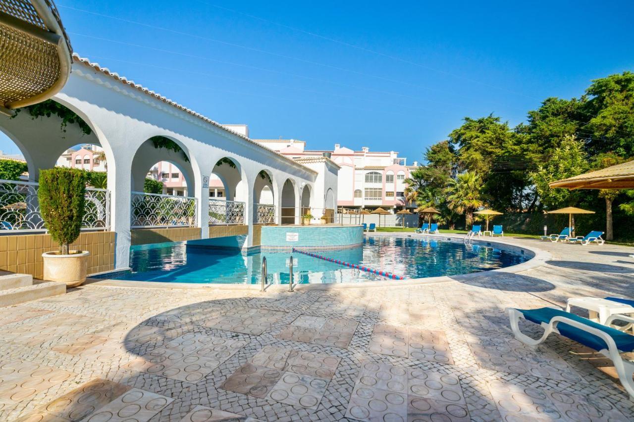 Praia Da Rocha, Vila Rosa, T1, Piscinas, Parqueamento E Internet By Ig Portimão Zewnętrze zdjęcie